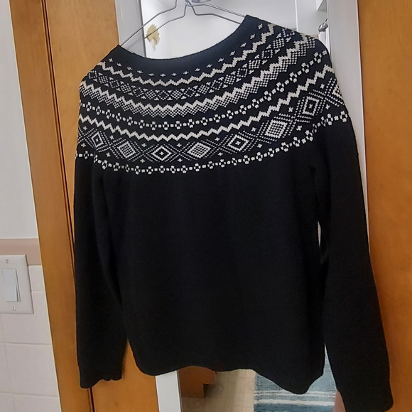 TALBOTS Petite Small Black and White Crew Neck Sweater - Picture 2 of 5
